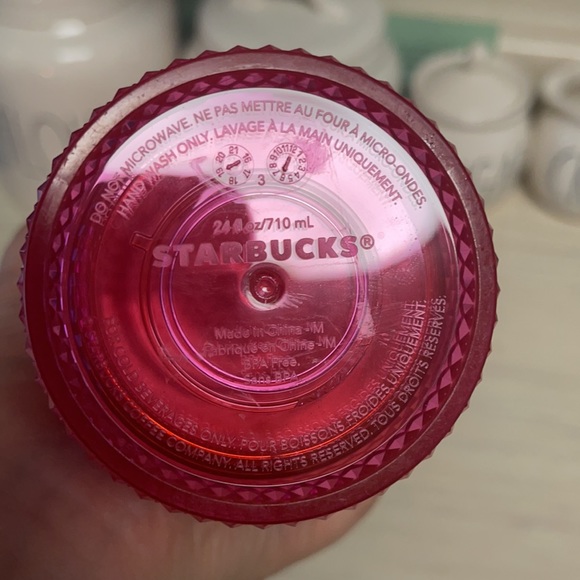 Hot pink bling cup - Picture 3 of 3